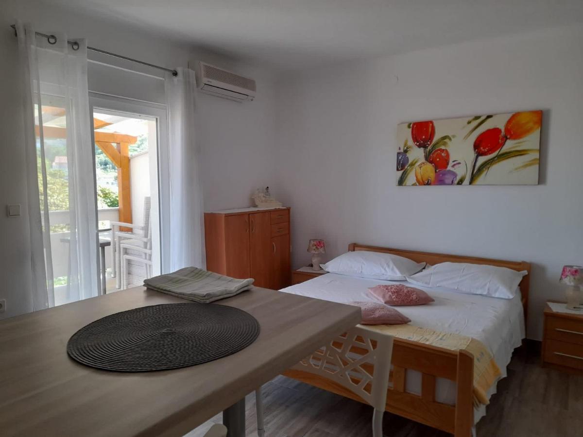 Rooms & Apartments Kaurloto Pag Town Zewnętrze zdjęcie
