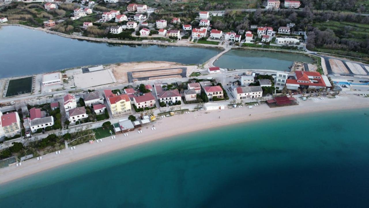 Rooms & Apartments Kaurloto Pag Town Zewnętrze zdjęcie