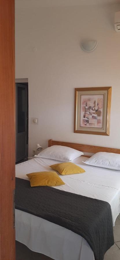 Rooms & Apartments Kaurloto Pag Town Zewnętrze zdjęcie
