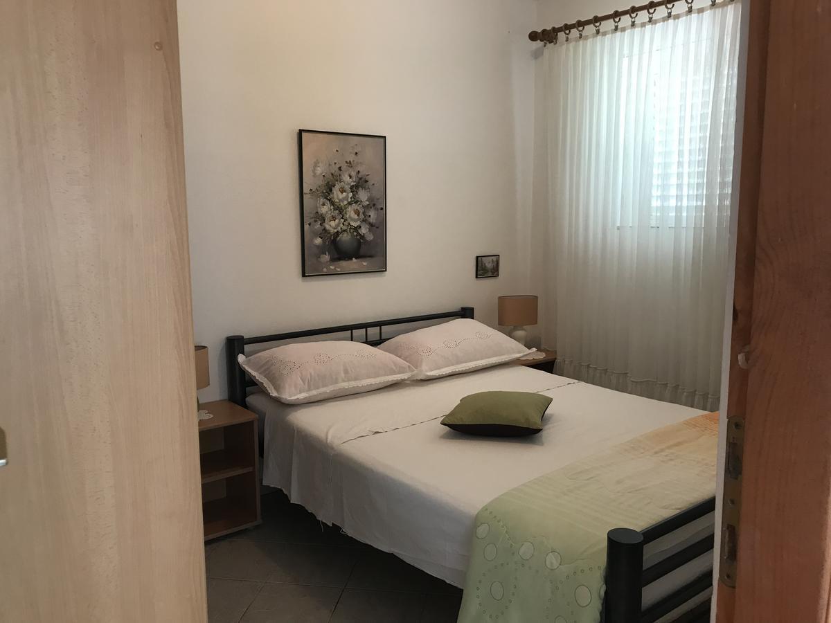 Rooms & Apartments Kaurloto Pag Town Zewnętrze zdjęcie